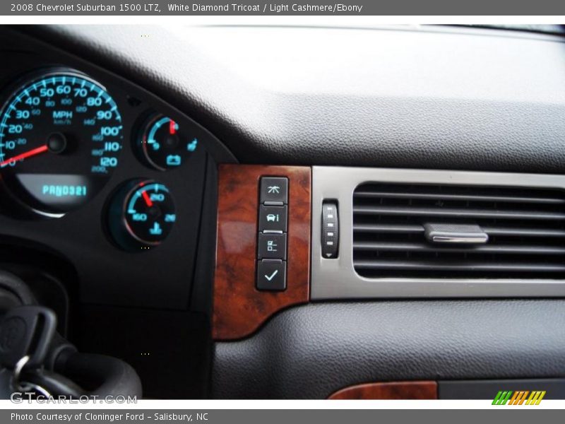 White Diamond Tricoat / Light Cashmere/Ebony 2008 Chevrolet Suburban 1500 LTZ