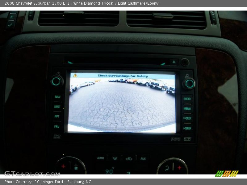 White Diamond Tricoat / Light Cashmere/Ebony 2008 Chevrolet Suburban 1500 LTZ