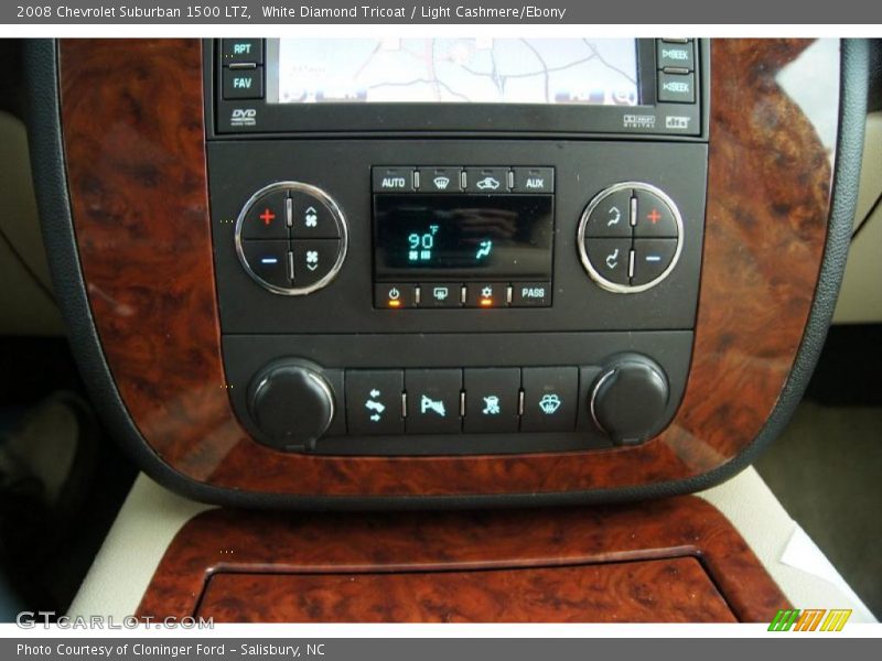 White Diamond Tricoat / Light Cashmere/Ebony 2008 Chevrolet Suburban 1500 LTZ
