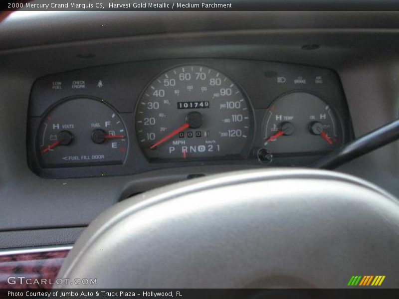 Harvest Gold Metallic / Medium Parchment 2000 Mercury Grand Marquis GS