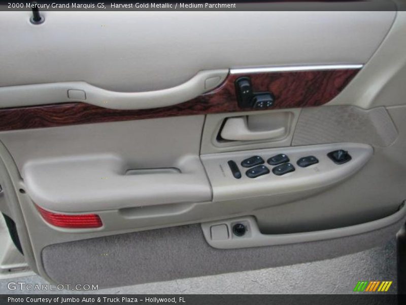 Harvest Gold Metallic / Medium Parchment 2000 Mercury Grand Marquis GS