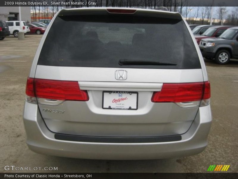 Silver Pearl Metallic / Gray 2009 Honda Odyssey EX
