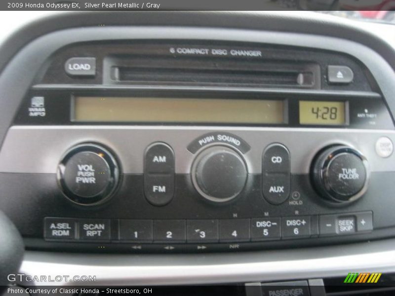 Silver Pearl Metallic / Gray 2009 Honda Odyssey EX