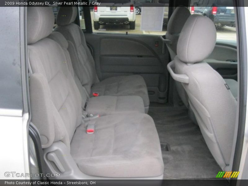 Silver Pearl Metallic / Gray 2009 Honda Odyssey EX