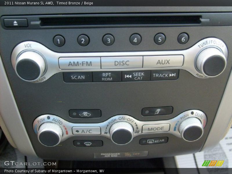 Controls of 2011 Murano SL AWD