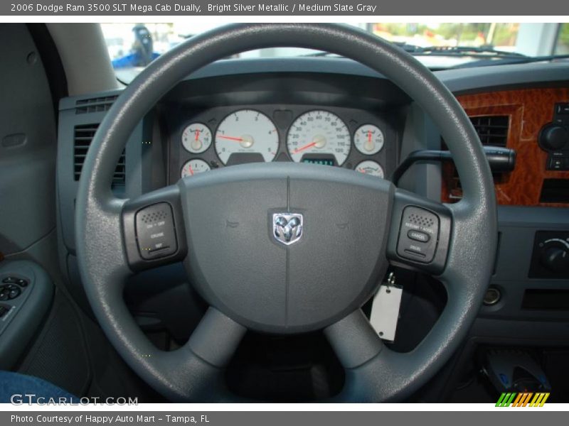 2006 Ram 3500 SLT Mega Cab Dually Steering Wheel