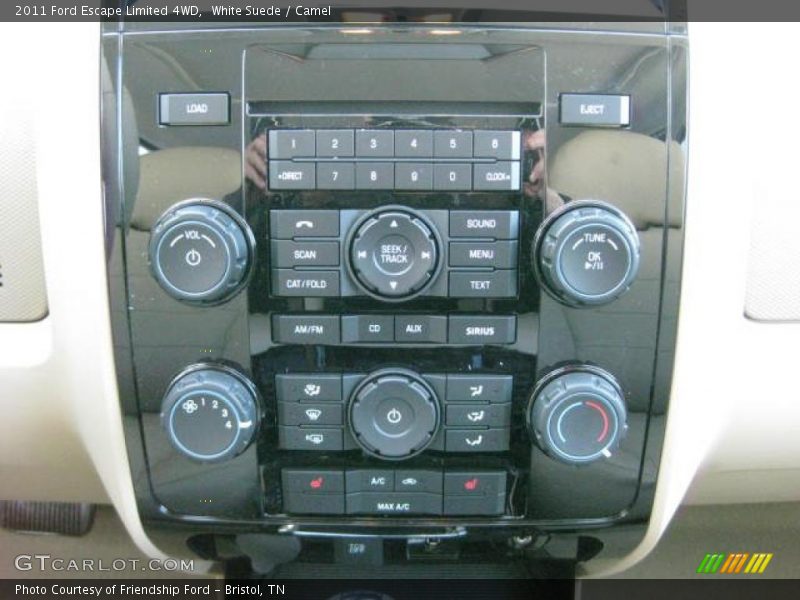 Controls of 2011 Escape Limited 4WD