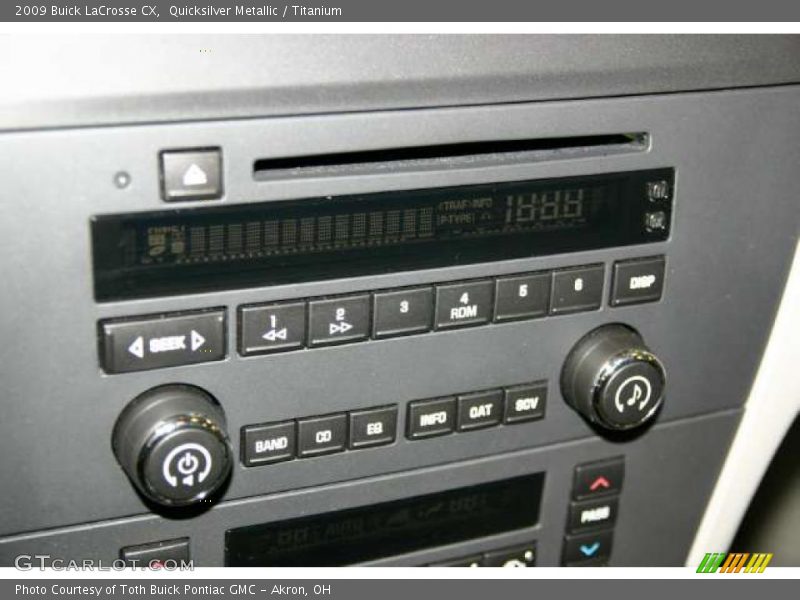 Quicksilver Metallic / Titanium 2009 Buick LaCrosse CX