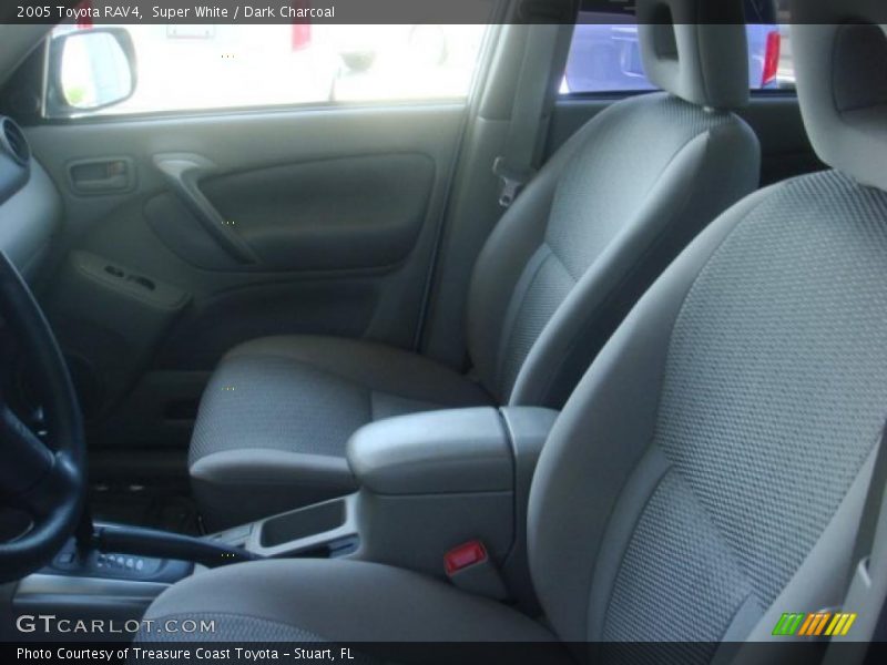 Super White / Dark Charcoal 2005 Toyota RAV4