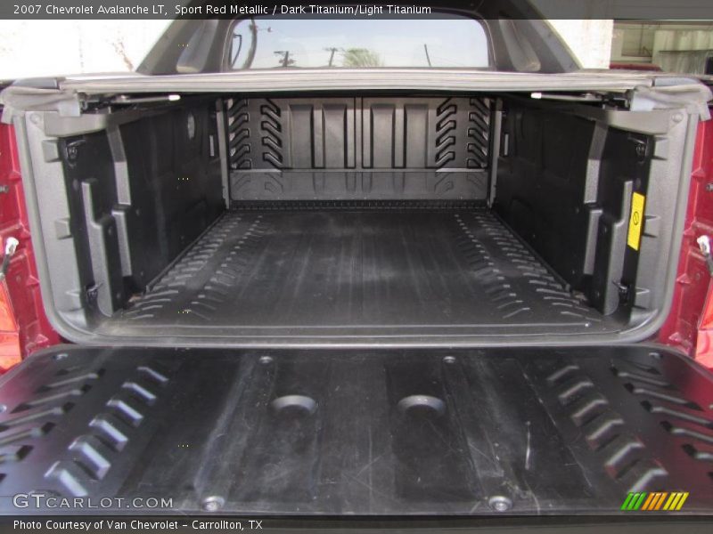 Sport Red Metallic / Dark Titanium/Light Titanium 2007 Chevrolet Avalanche LT