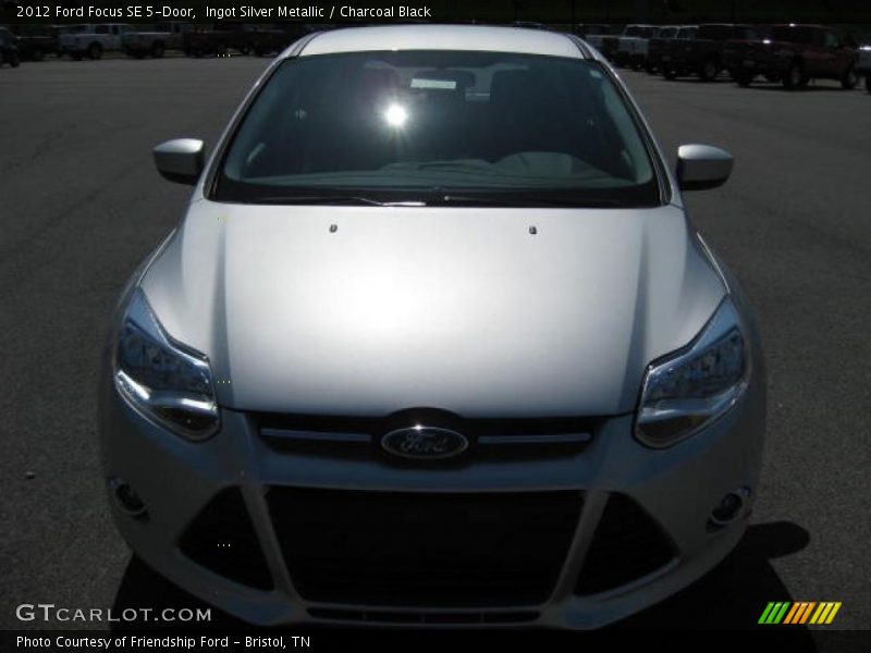 Ingot Silver Metallic / Charcoal Black 2012 Ford Focus SE 5-Door