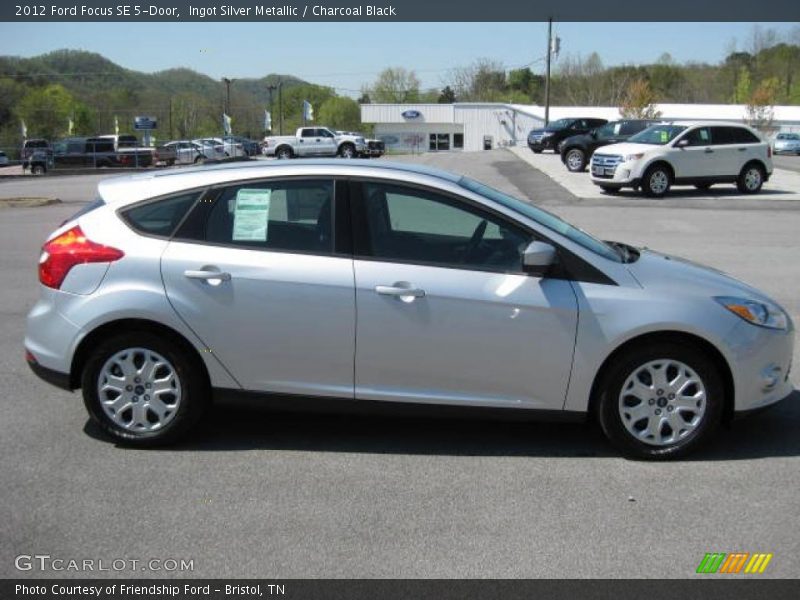 Ingot Silver Metallic / Charcoal Black 2012 Ford Focus SE 5-Door