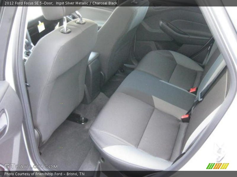  2012 Focus SE 5-Door Charcoal Black Interior