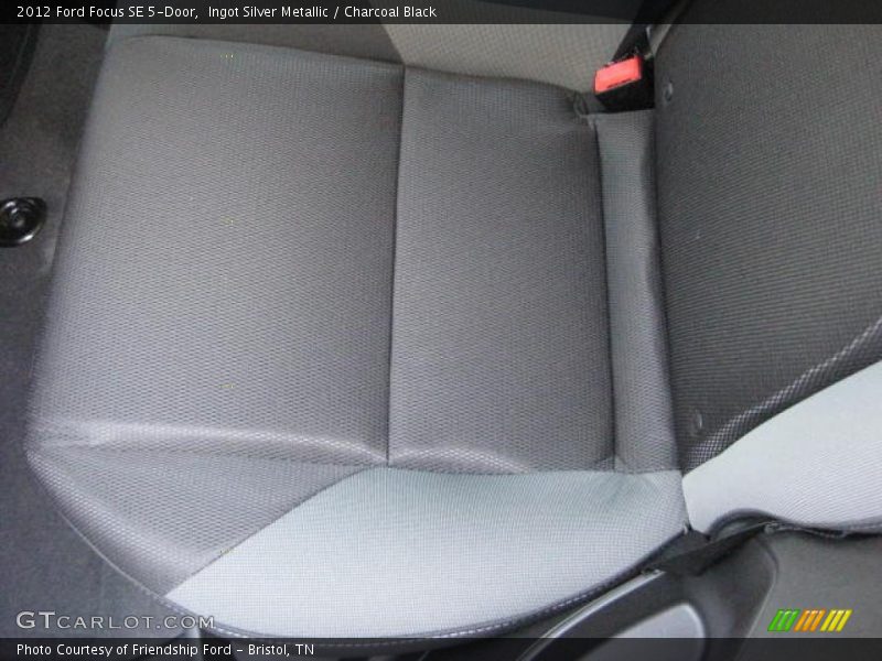 Ingot Silver Metallic / Charcoal Black 2012 Ford Focus SE 5-Door