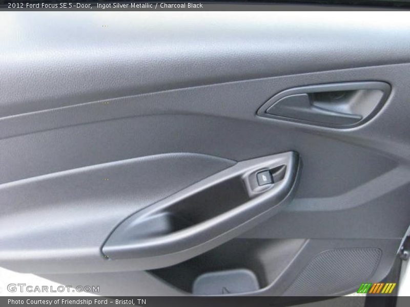 Ingot Silver Metallic / Charcoal Black 2012 Ford Focus SE 5-Door