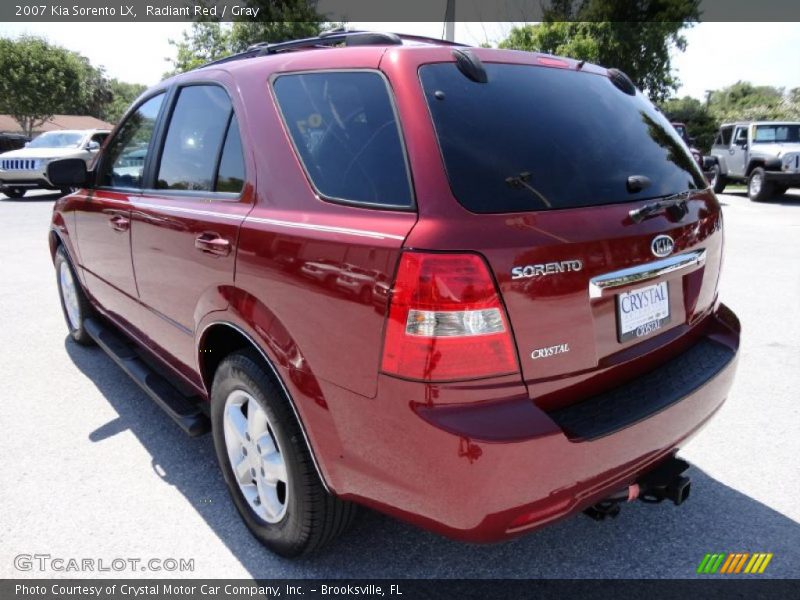 Radiant Red / Gray 2007 Kia Sorento LX