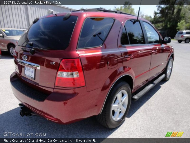 Radiant Red / Gray 2007 Kia Sorento LX