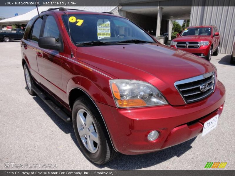 Radiant Red / Gray 2007 Kia Sorento LX