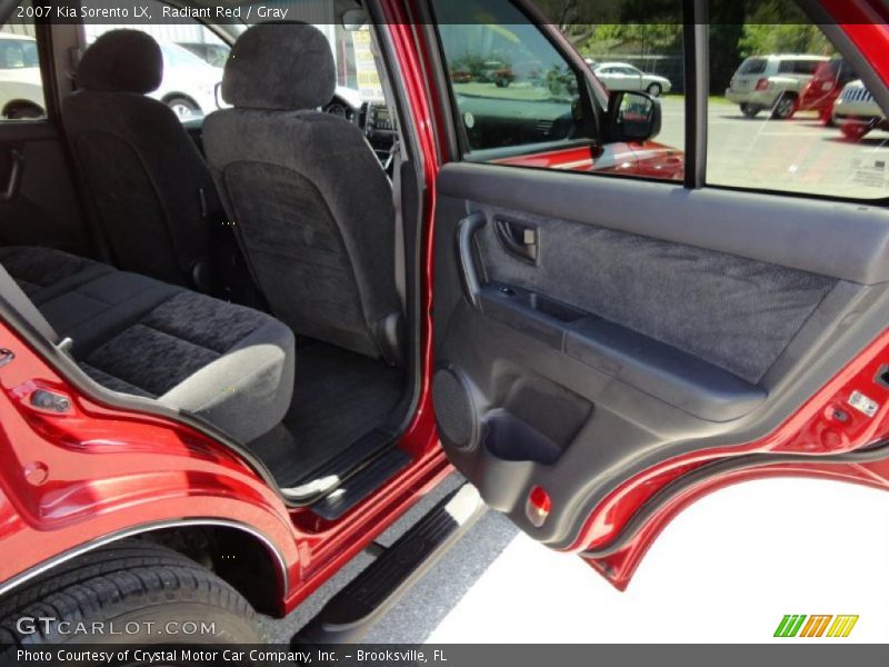 Radiant Red / Gray 2007 Kia Sorento LX