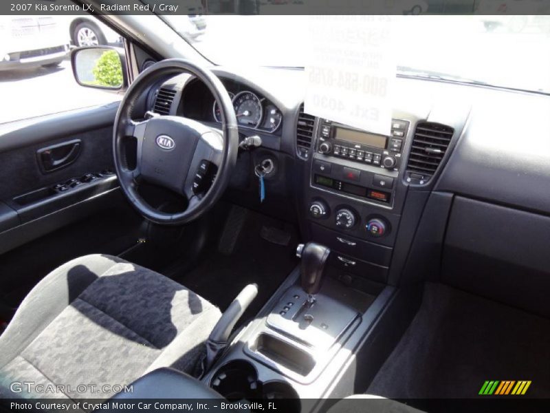Radiant Red / Gray 2007 Kia Sorento LX