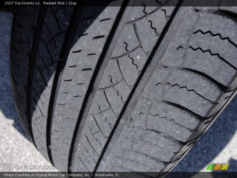 Radiant Red / Gray 2007 Kia Sorento LX
