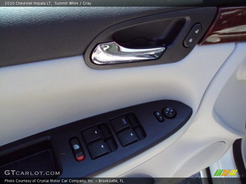 Summit White / Gray 2010 Chevrolet Impala LT