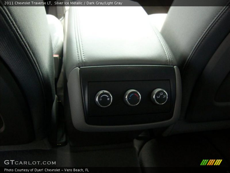 Silver Ice Metallic / Dark Gray/Light Gray 2011 Chevrolet Traverse LT