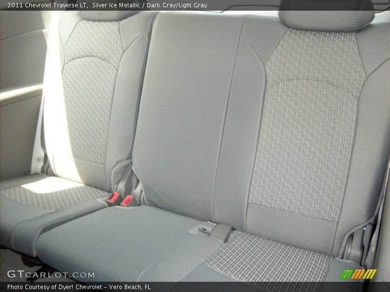 Silver Ice Metallic / Dark Gray/Light Gray 2011 Chevrolet Traverse LT