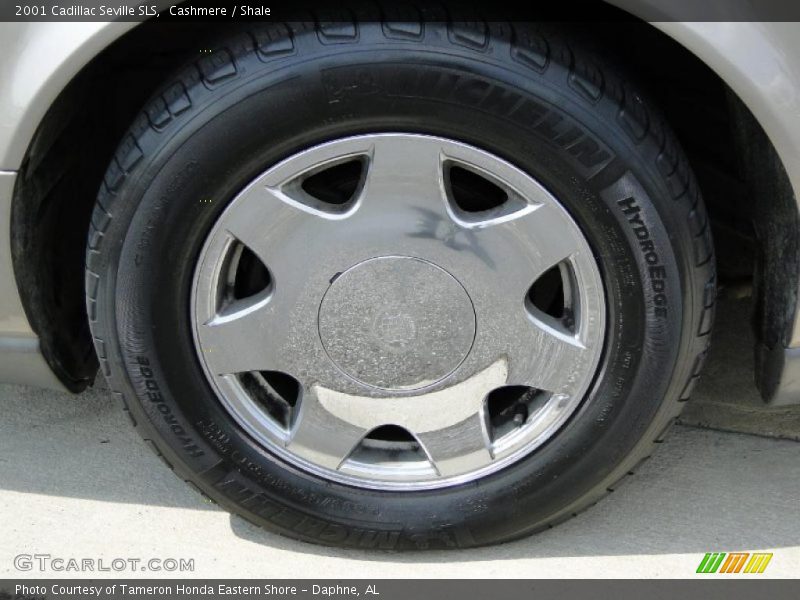  2001 Seville SLS Wheel