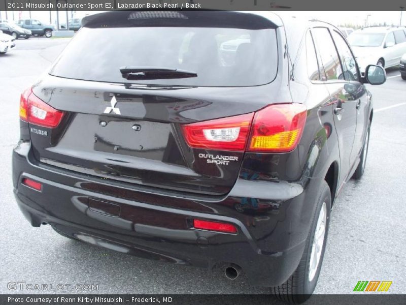 Labrador Black Pearl / Black 2011 Mitsubishi Outlander Sport ES
