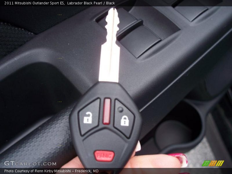 Labrador Black Pearl / Black 2011 Mitsubishi Outlander Sport ES