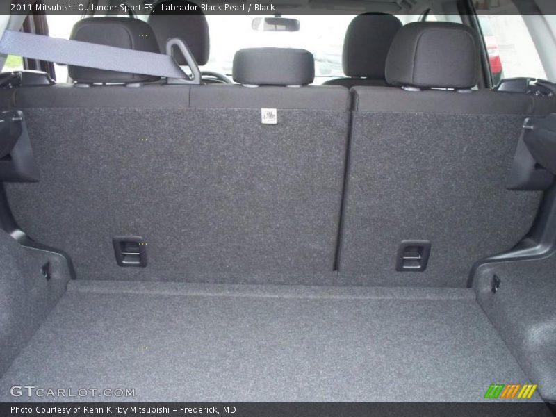 Labrador Black Pearl / Black 2011 Mitsubishi Outlander Sport ES