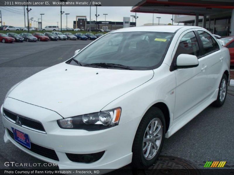 Wicked White Metallic / Black 2011 Mitsubishi Lancer ES