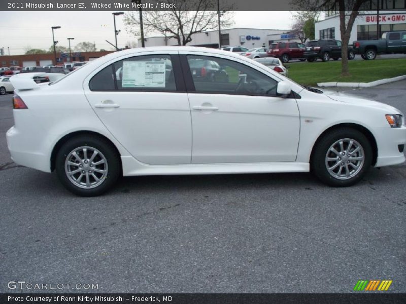 Wicked White Metallic / Black 2011 Mitsubishi Lancer ES