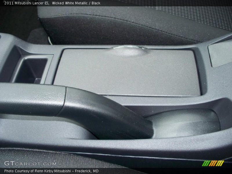 Wicked White Metallic / Black 2011 Mitsubishi Lancer ES
