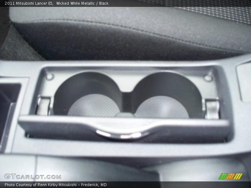 Wicked White Metallic / Black 2011 Mitsubishi Lancer ES