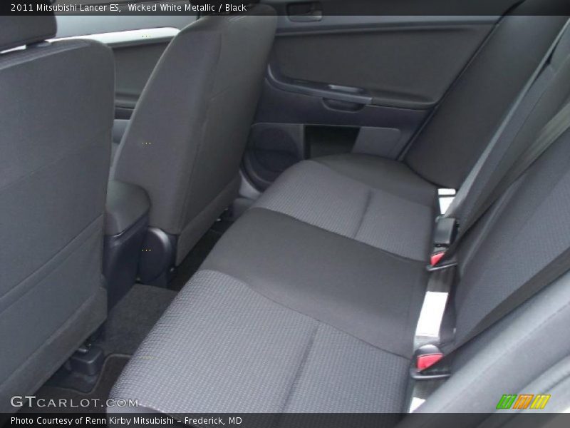 Wicked White Metallic / Black 2011 Mitsubishi Lancer ES