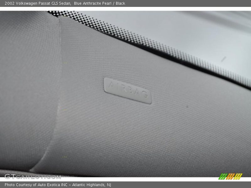 Blue Anthracite Pearl / Black 2002 Volkswagen Passat GLS Sedan