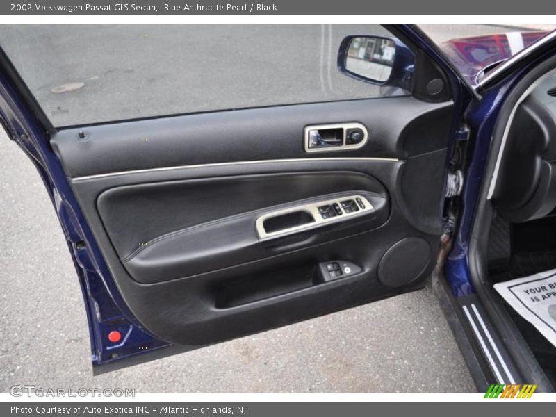 Blue Anthracite Pearl / Black 2002 Volkswagen Passat GLS Sedan