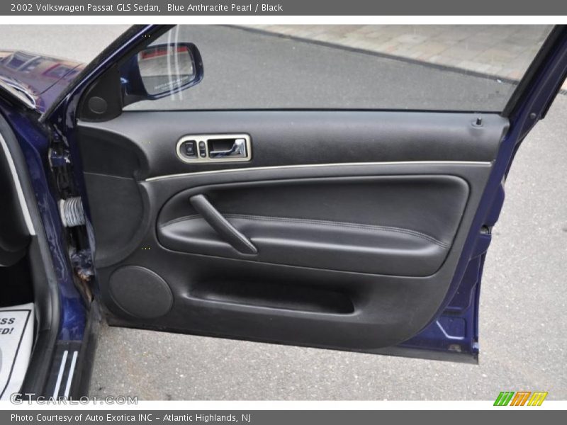 Blue Anthracite Pearl / Black 2002 Volkswagen Passat GLS Sedan