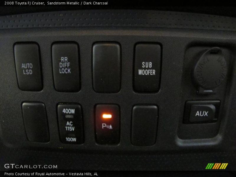 Sandstorm Metallic / Dark Charcoal 2008 Toyota FJ Cruiser