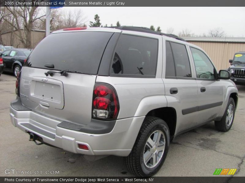 Silverstone Metallic / Light Gray 2005 Chevrolet TrailBlazer LS 4x4