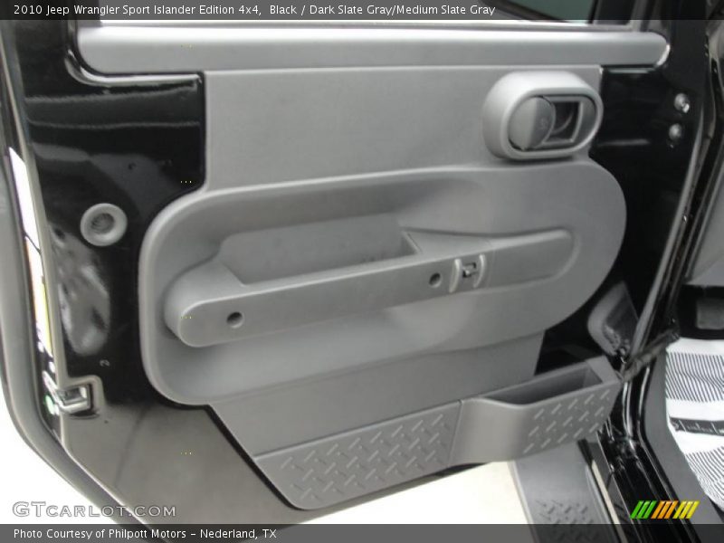 Door Panel of 2010 Wrangler Sport Islander Edition 4x4