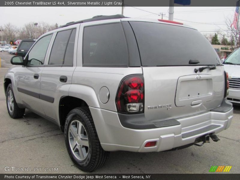 Silverstone Metallic / Light Gray 2005 Chevrolet TrailBlazer LS 4x4
