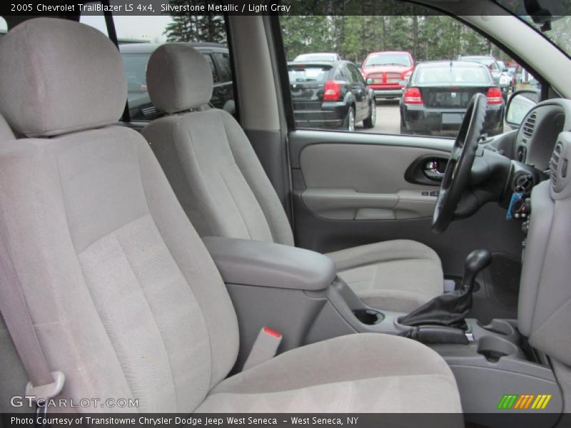 Silverstone Metallic / Light Gray 2005 Chevrolet TrailBlazer LS 4x4