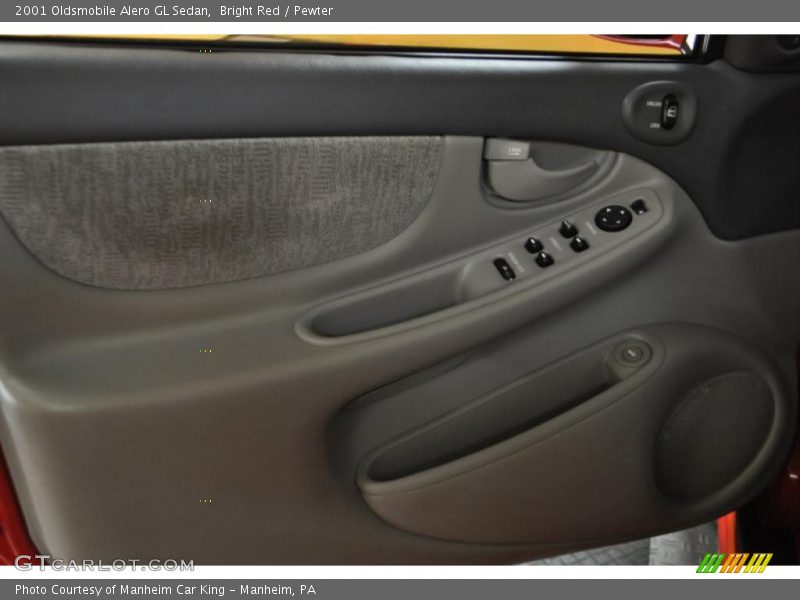 Bright Red / Pewter 2001 Oldsmobile Alero GL Sedan