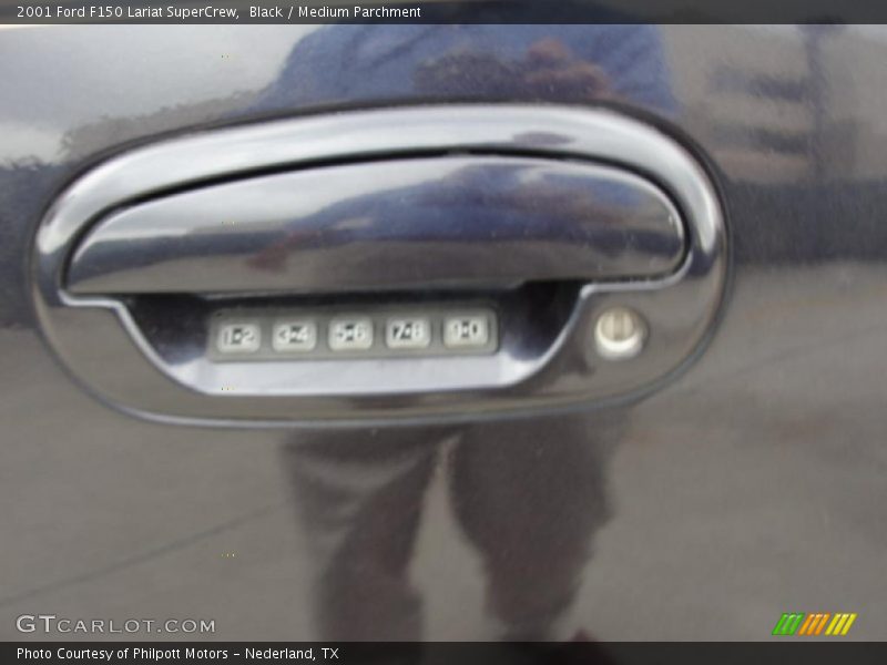 Black / Medium Parchment 2001 Ford F150 Lariat SuperCrew