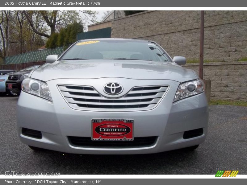 Magnetic Gray Metallic / Ash 2009 Toyota Camry LE