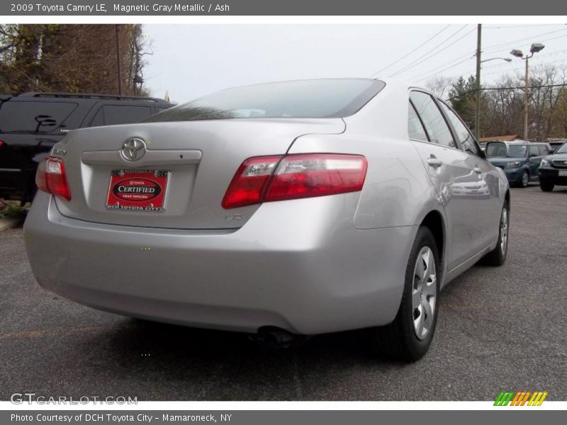 Magnetic Gray Metallic / Ash 2009 Toyota Camry LE