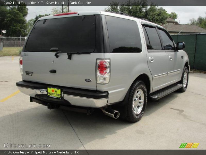 Silver Metallic / Dark Graphite 2002 Ford Expedition XLT